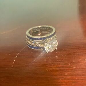 Crislu Engagement Ring set with Sapphire bands